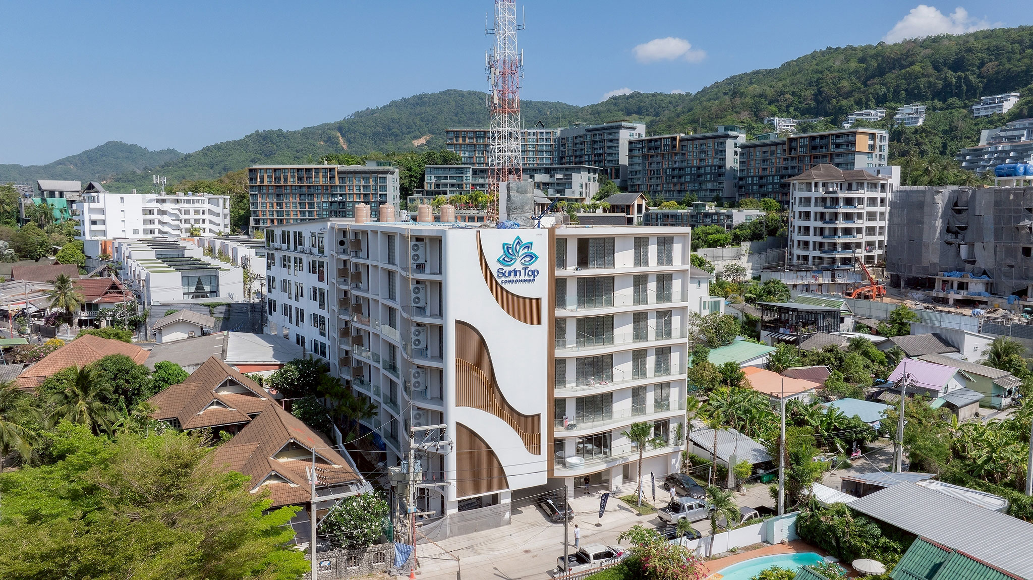  Surin Top Condominium